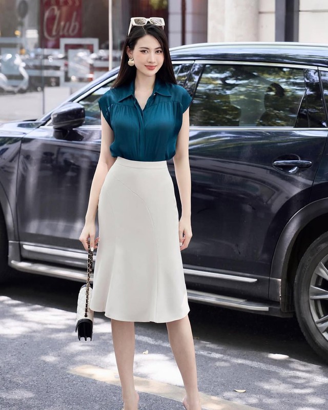 Phá vỡ giới hạn với 4 công thức phối chân váy công sở- Ảnh 7. Phá vỡ giới hạn với 4 công thức phối chân váy công sở- Ảnh 7.