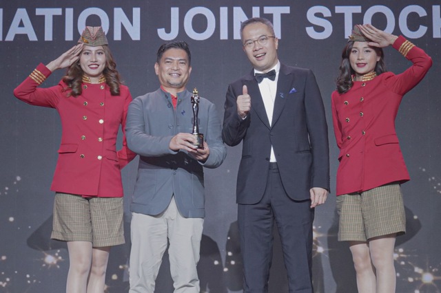 HR Asia Awards 2025 vinh danh Vietjet là 'Nơi làm việc tốt nhất Châu Á'- Ảnh 2. HR Asia Awards 2025 vinh danh Vietjet là 'Nơi làm việc tốt nhất Châu Á'- Ảnh 2.