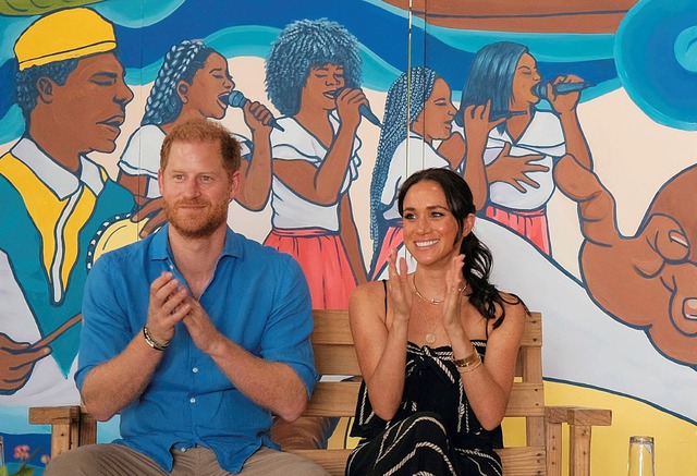 Hoàng tử Harry và Meghan Markle 'chia tay'? - Ảnh 1.