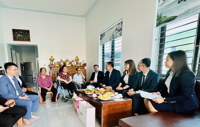 Đốt một ngọn nến, thắp sáng những cuộc đời: Tình yêu ở lại- Ảnh 3.