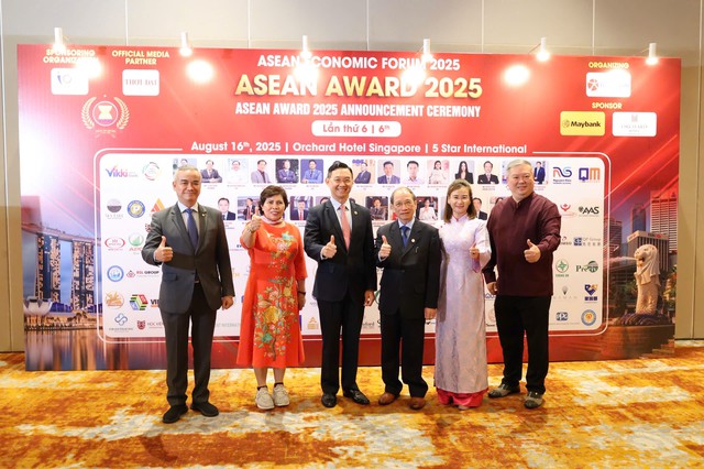 Saigontourist Group vinh dự nhận nhiều giải thưởng tại Diễn đàn Kinh tế ASEAN 2025 - Ảnh 4.