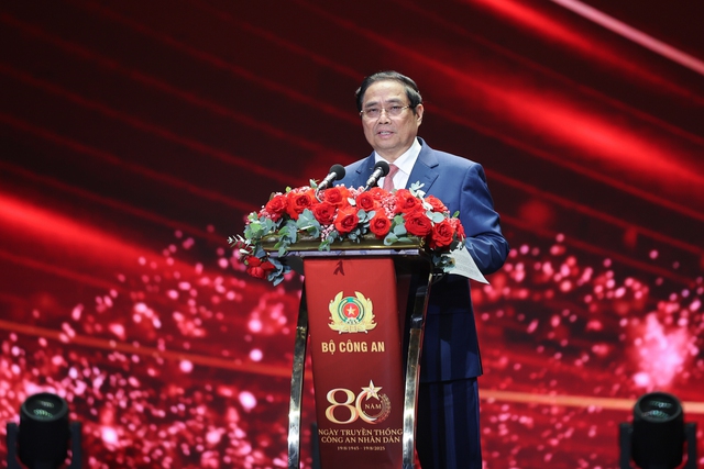 80 năm CAND Việt Nam với sự nghiệp x&acirc;y dựng v&agrave; ph&aacute;t triển đất nước- Ảnh 3.