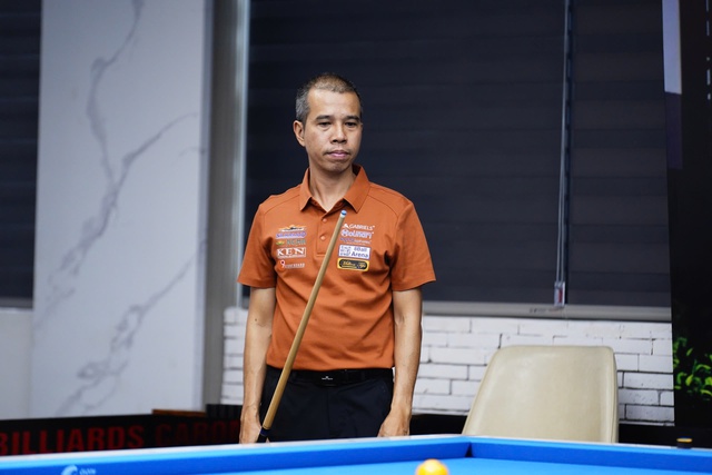 Billiards: Trần Quyết Chiến bị loại đầy bất ngờ, Bao Phương Vinh thắng áp đảo- Ảnh 1.