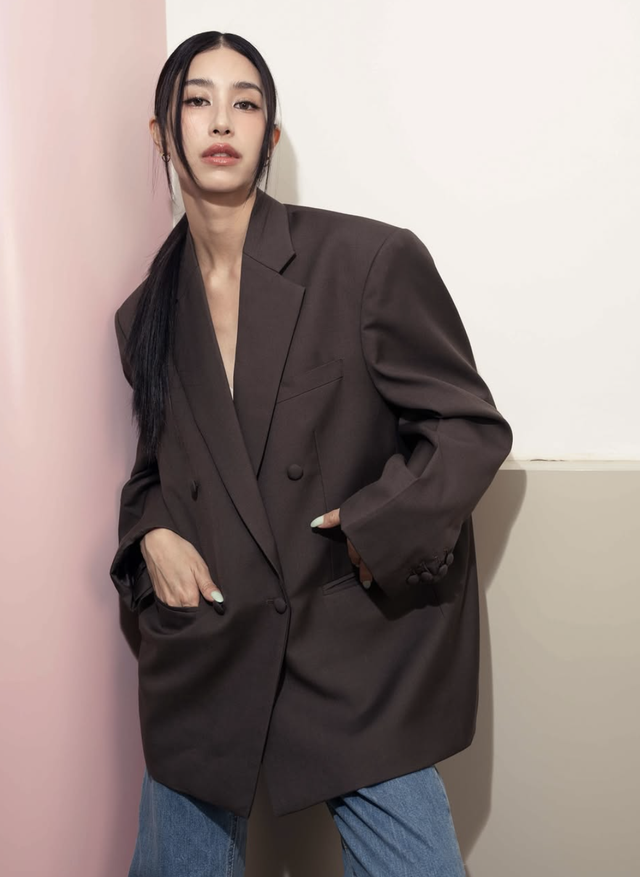 Chọn blazer đúng điệu, nàng tự tin bước vào thu với vẻ ngoài hiện đại- Ảnh 4.