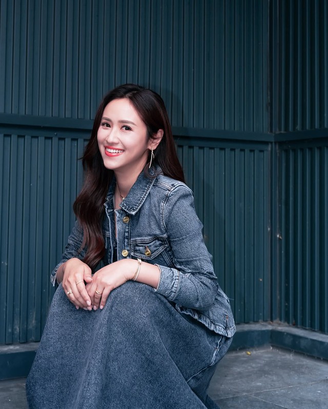 Chân váy denim dài xẻ tà, chân váy đuôi cá cho mùa thu- Ảnh 4.