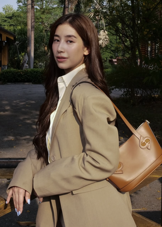 Chọn blazer đúng điệu, nàng tự tin bước vào thu với vẻ ngoài hiện đại- Ảnh 10.