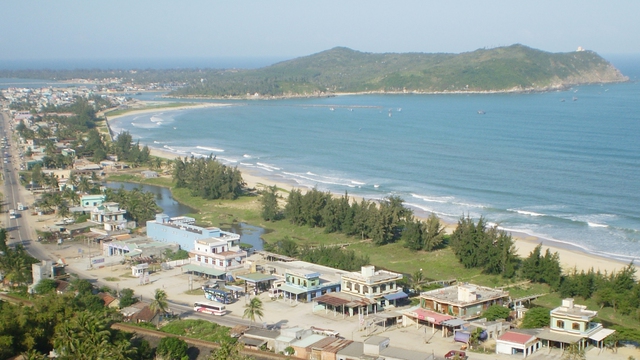 

Một trong những bãi biển đẹp ở Sa Huỳnh  