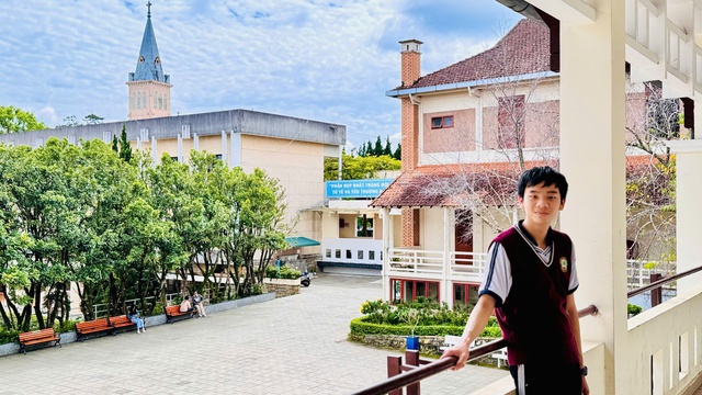 'Ngôi sao' tin học Lâm Đồng đạt huy chương bạc kỳ thi Olympic Tin học quốc tế- Ảnh 1.