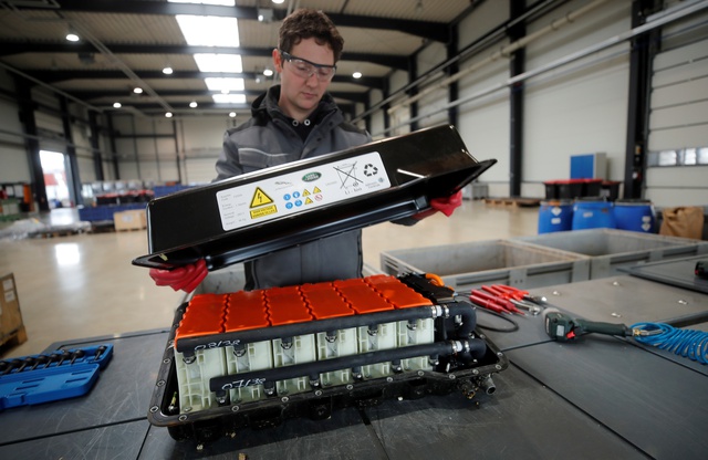 AI hỗ trợ tìm vật liệu mới thay thế lithium giúp pin bền hơn - Ảnh 1.