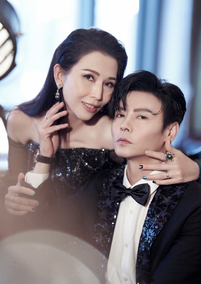 Thái Thiếu Phân kể bệnh tình của Trương Tấn: 'Suýt nữa tôi đã thành góa phụ' - Ảnh 2.