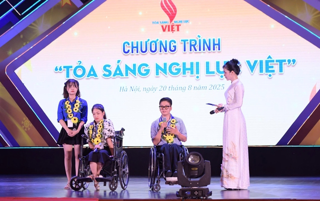 Những người trẻ khuyết tật lan tỏa nghị lực đến hàng triệu thanh niên - Ảnh 4.