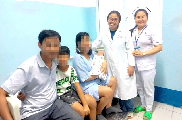 Người mẹ đánh cược mạng sống để giữ con- Ảnh 2.