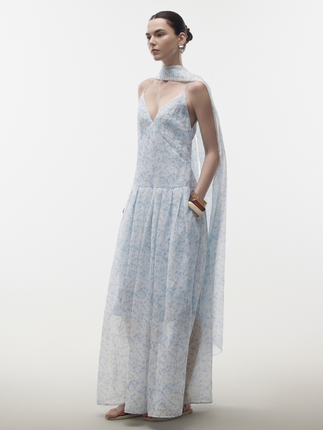 Váy suông - cuộc dạo chơi đa chất liệu đầu thu - Ảnh 5.