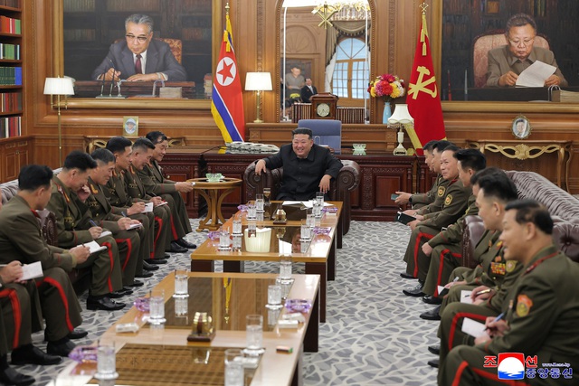 Ông Kim Jong-un tuyên bố quân đội Triều Tiên 'mạnh nhất thế giới'- Ảnh 1.