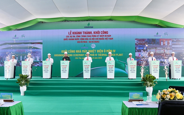 Petrovietnam khởi c&ocirc;ng dự &aacute;n điện tỉ USD- Ảnh 1.