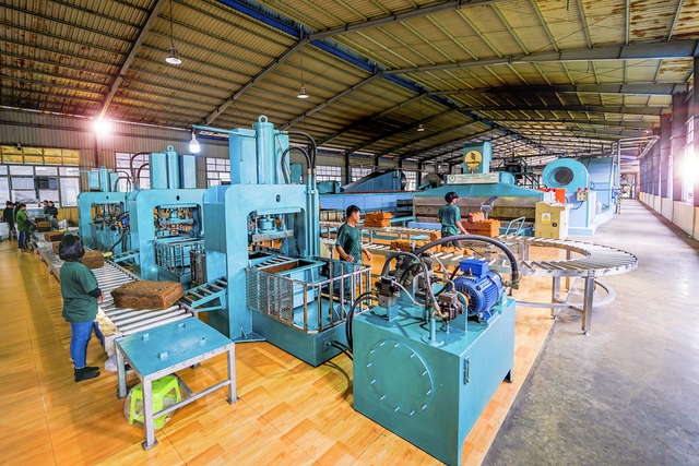 Chư Sê - Kampong Thom: Ngọn cờ đầu của ngành cao su Việt Nam trên đất Campuchia- Ảnh 2.