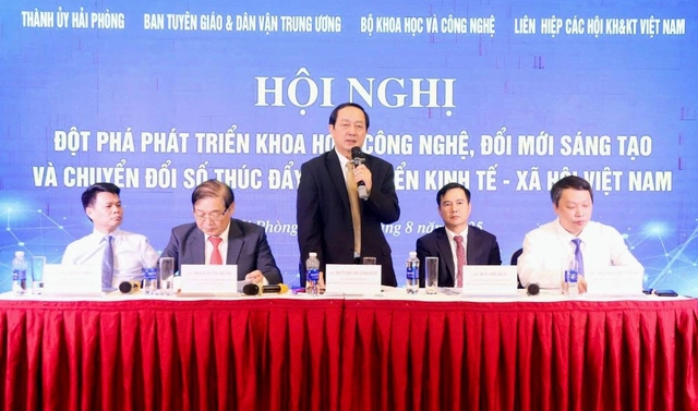 Hải Phòng hướng tới phấn đấu trở thành trung tâm kinh tế, vươn tầm châu Á- Ảnh 1.
