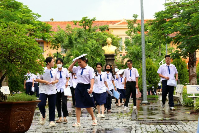 Học sinh Cần Thơ tựu trường vào ngày nào? - Ảnh 1.