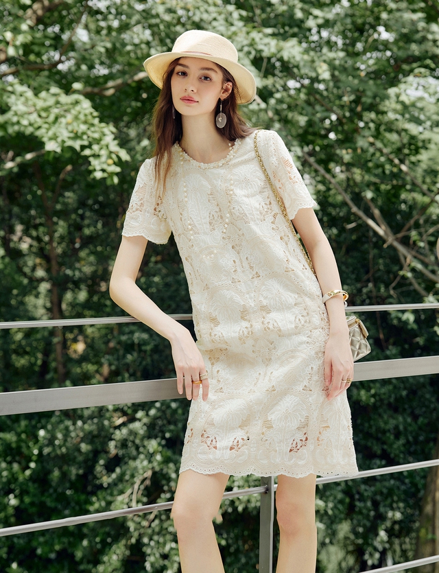 Váy hoa, váy họa tiết đẹp nhất mùa là đây- Ảnh 1.