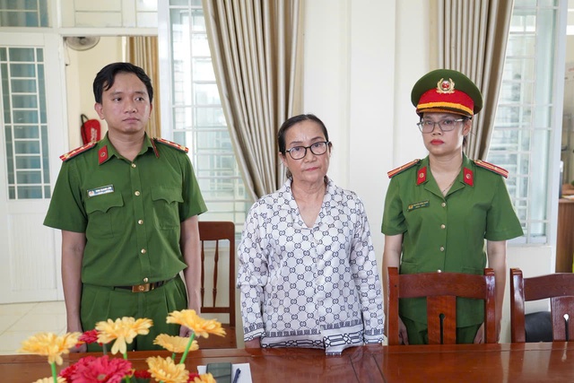 Bắt giam một cán bộ ở Quảng Ngãi tham ô hàng trăm triệu đồng - Ảnh 1.
