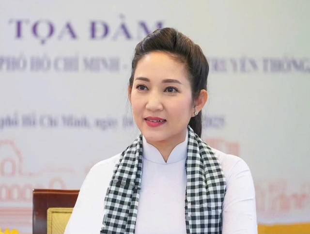 Chia sẻ của NSND Thanh Thúy khi được vinh danh nhân ngày truyền thống ngành văn hóa- Ảnh 2. Chia sẻ của NSND Thanh Thúy khi được vinh danh nhân ngày truyền thống ngành văn hóa- Ảnh 2.