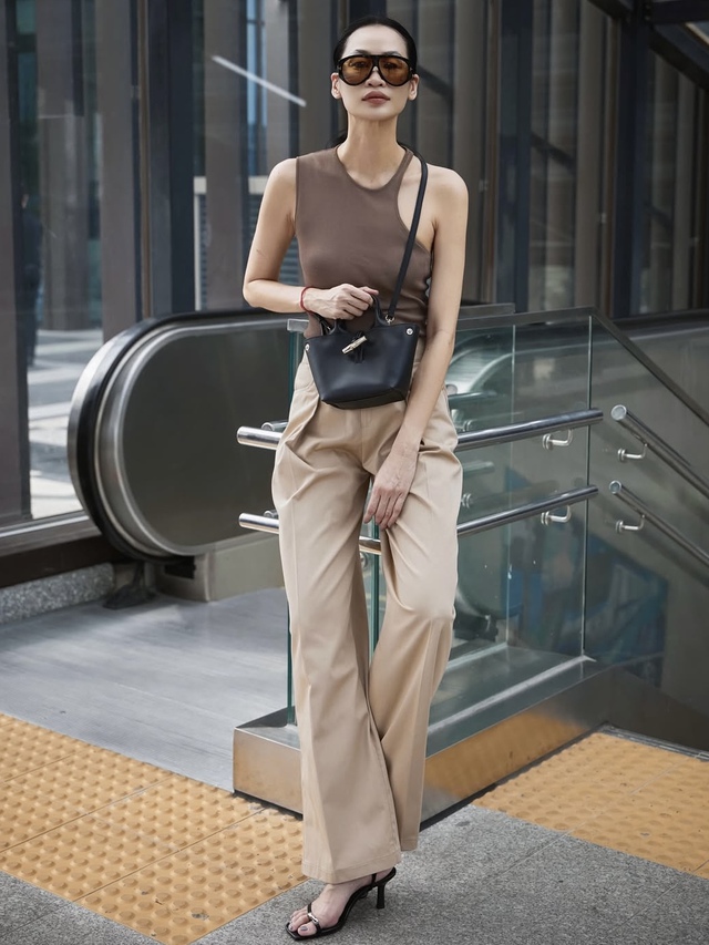 Màu be tối giản cho phong cách thanh lịch hằng ngày- Ảnh 5. Màu be tối giản cho phong cách thanh lịch hằng ngày- Ảnh 5.