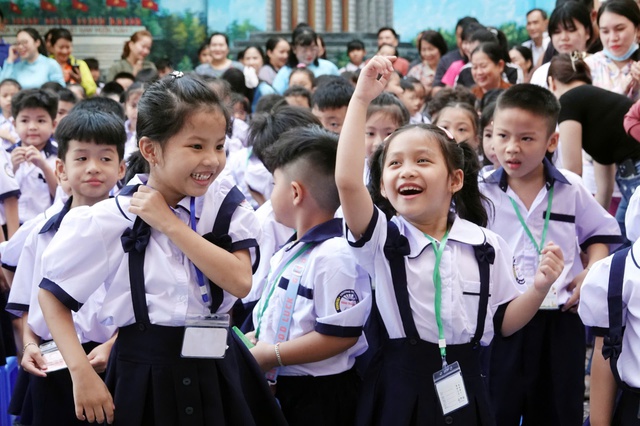 Dứt khoát không để học sinh chịu '3 cái thiếu' - Ảnh 1.