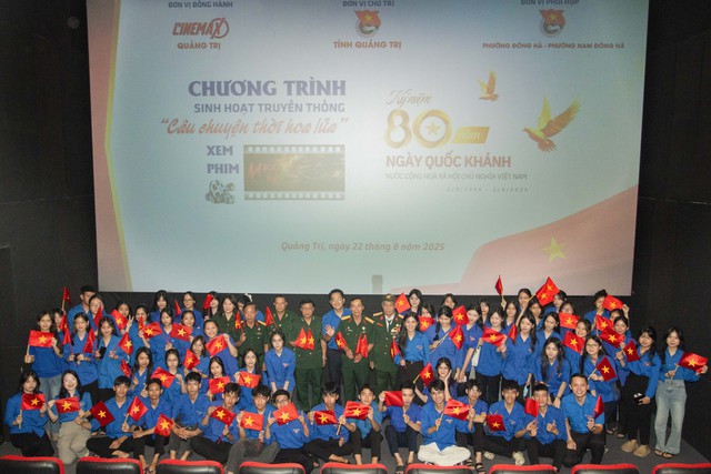 Cựu binh trận thành cổ: 'Mưa đỏ làm tôi nhớ đồng đội và ký ức xưa'- Ảnh 1.