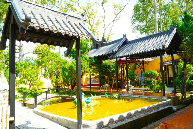 Ngôi chùa 130 năm tuổi xanh mát giữa trung tâm Cần Thơ- Ảnh 6. Ngôi chùa 130 năm tuổi xanh mát giữa trung tâm Cần Thơ- Ảnh 6.