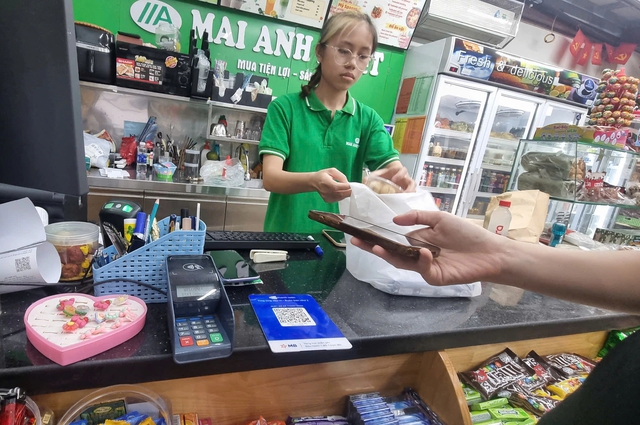 Thanh toán không dùng tiền mặt như thế nào để được khấu trừ thuế? - Ảnh 1.