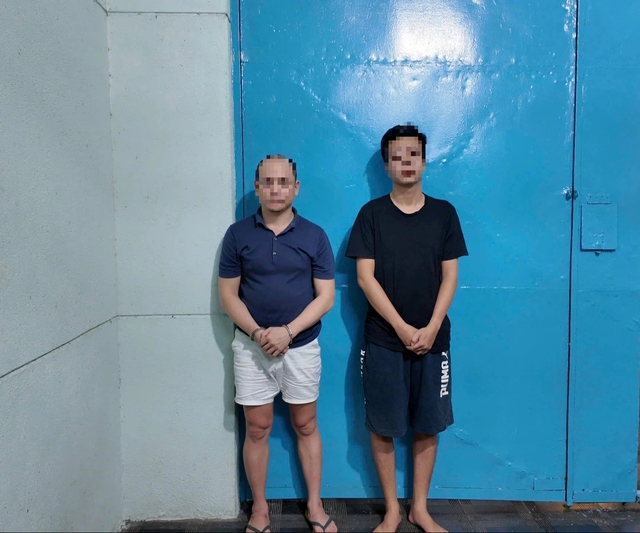 Công an TP.HCM triệt phá đường dây bán khí cười thu lợi hàng chục tỉ đồng - Ảnh 1.
