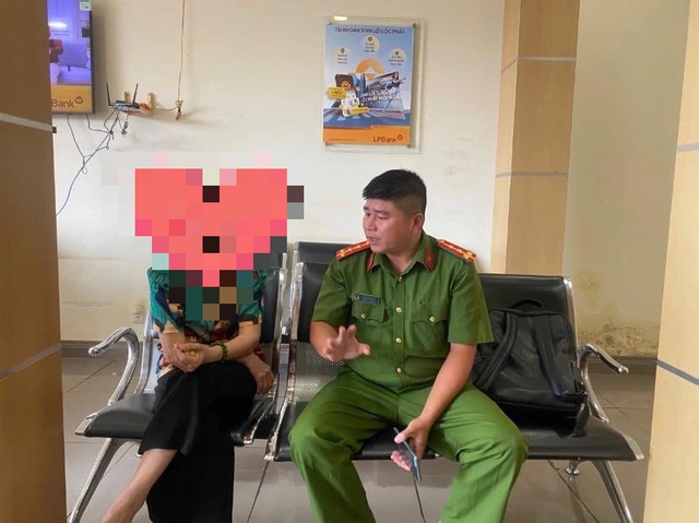 Cụ bà 71 tuổi suýt mất 1 tỉ đồng để chuyển cho ‘cơ quan pháp luật’- Ảnh 1. Cụ bà 71 tuổi suýt mất 1 tỉ đồng để chuyển cho ‘cơ quan pháp luật’- Ảnh 1.