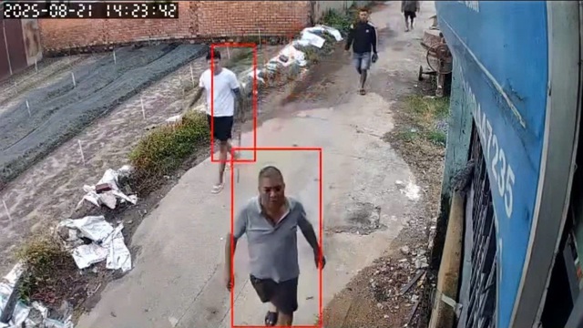 Công an Đồng Nai bắt khẩn cấp Tuấn 'trọc'- Ảnh 2. Công an Đồng Nai bắt khẩn cấp Tuấn 'trọc'- Ảnh 2.