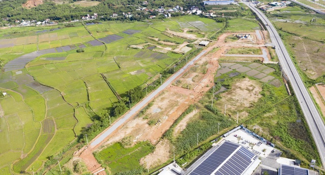 Chấm dứt hai dự án ở Quảng Ngãi không thông qua đấu giá - Ảnh 1.