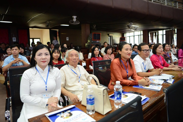 GS Nguyễn Minh Thuyết chỉ ra thành công và hạn chế của chương trình GDPT 2018- Ảnh 3. GS Nguyễn Minh Thuyết chỉ ra thành công và hạn chế của chương trình GDPT 2018- Ảnh 3.