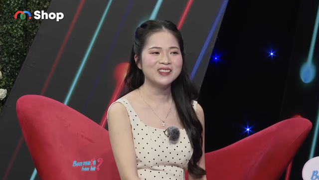 Hot girl văn ph&ograve;ng 'đốn tim' ch&agrave;ng trai bằng điệu nhảy cuốn h&uacute;t tr&ecirc;n show hẹn h&ograve; - Ảnh 3.