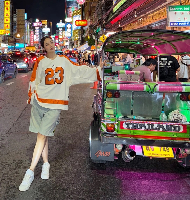 Đừng bỏ lỡ Athleisure - bí kíp mặc đẹp, thoải mái cho kỳ nghỉ Quốc khánh - Ảnh 5.