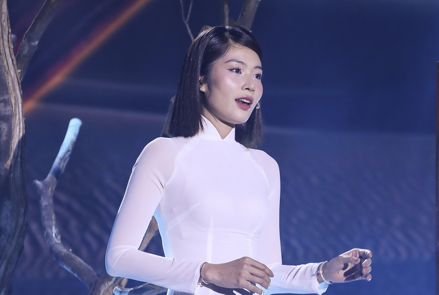 Lệ Nam hát 'Người yêu cô đơn', nhận góp ý tại 'Tình bolero' - Ảnh 1.