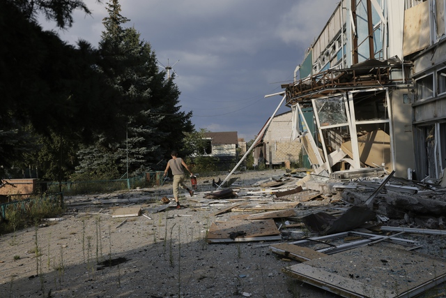 Chiến sự Ukraine ng&agrave;y 1.279: Kyiv gi&agrave;nh lại lợi thế, đ&agrave;m ph&aacute;n h&ograve;a b&igrave;nh vẫn 'kh&oacute;' - Ảnh 1.