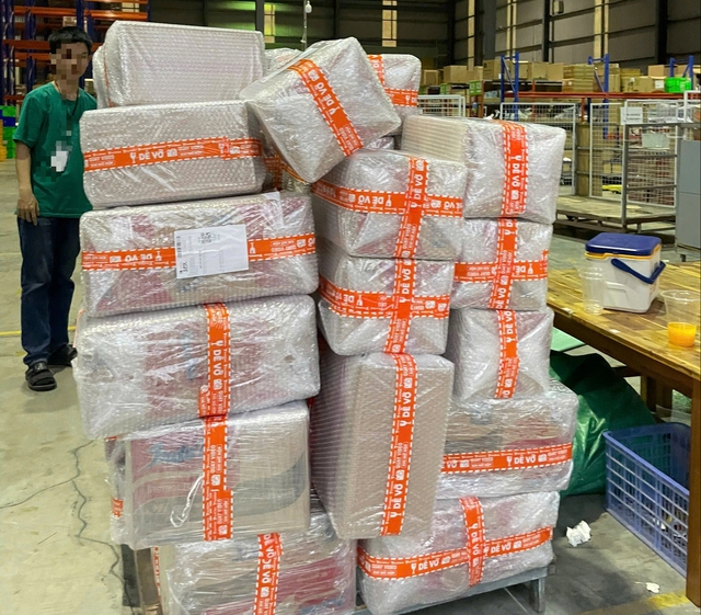 Giả shipper lừa chủ shop 'cuỗm' hàng giá trị lớn- Ảnh 1.