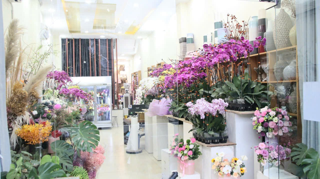 N&eacute;t duy&ecirc;n cho mỗi khoảnh khắc: Tiệm Hoa Ch&uacute; Mập - Ảnh 1.