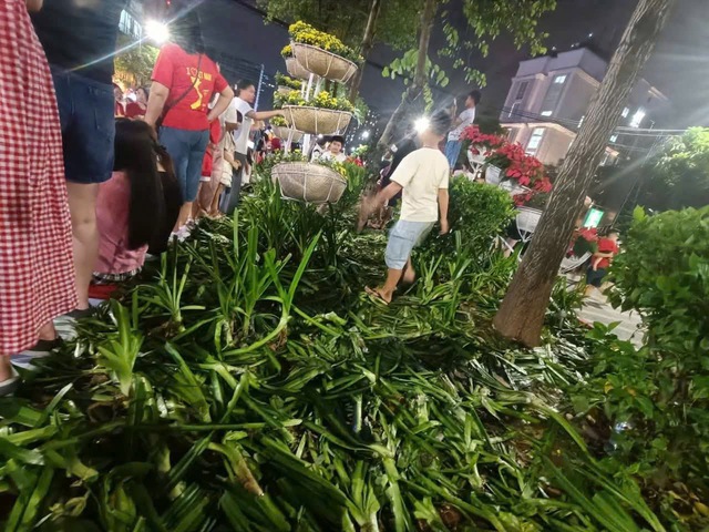 Công an Hà Nội: Yêu nước đúng nghĩa, đừng để lại những hình ảnh xấu - Ảnh 2.