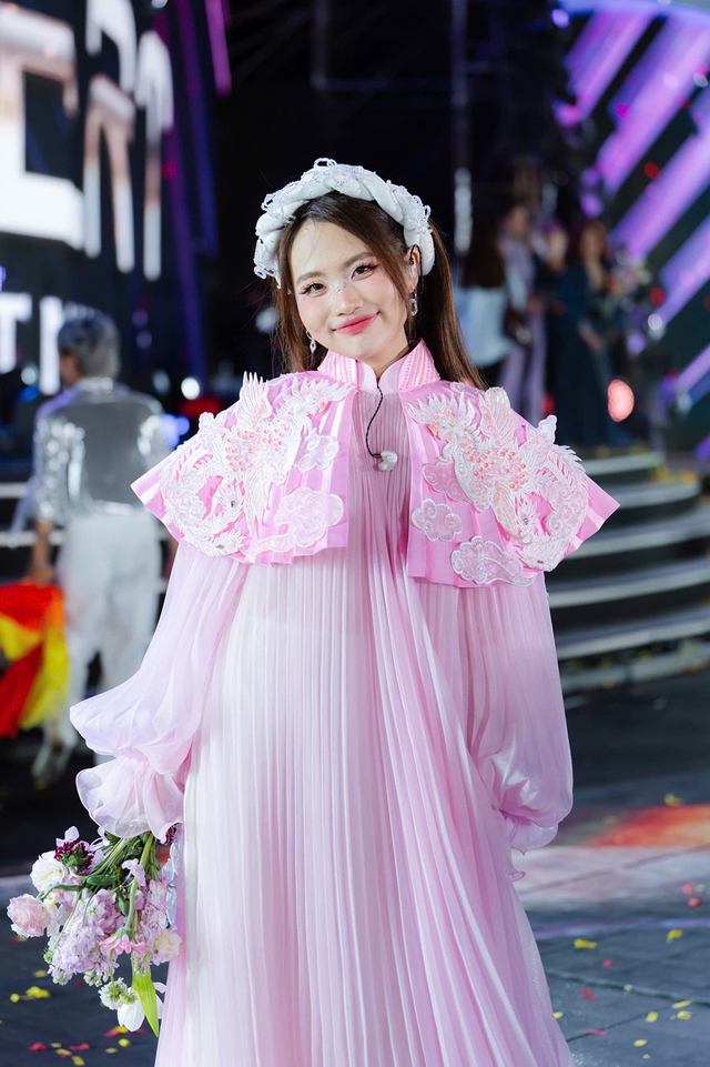 'Trẩy hội non sông' cùng concert: Được mùa concert- Ảnh 4. 'Trẩy hội non sông' cùng concert: Được mùa concert- Ảnh 4.
