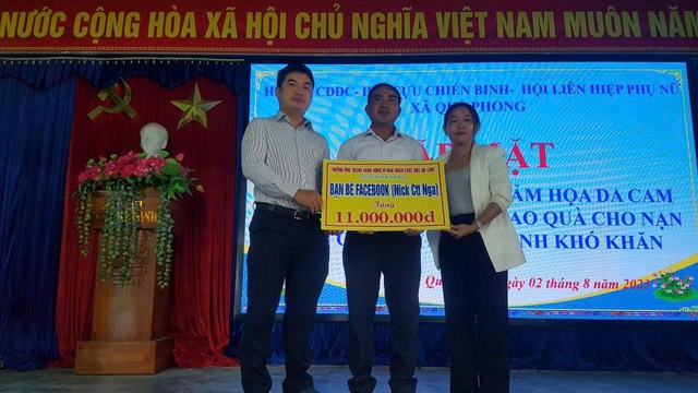 Lặng lẽ bắc nhịp cầu yêu thương- Ảnh 1. Lặng lẽ bắc nhịp cầu yêu thương- Ảnh 1.