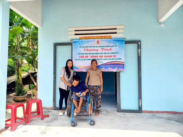 Lặng lẽ bắc nhịp cầu yêu thương- Ảnh 2. Lặng lẽ bắc nhịp cầu yêu thương- Ảnh 2.