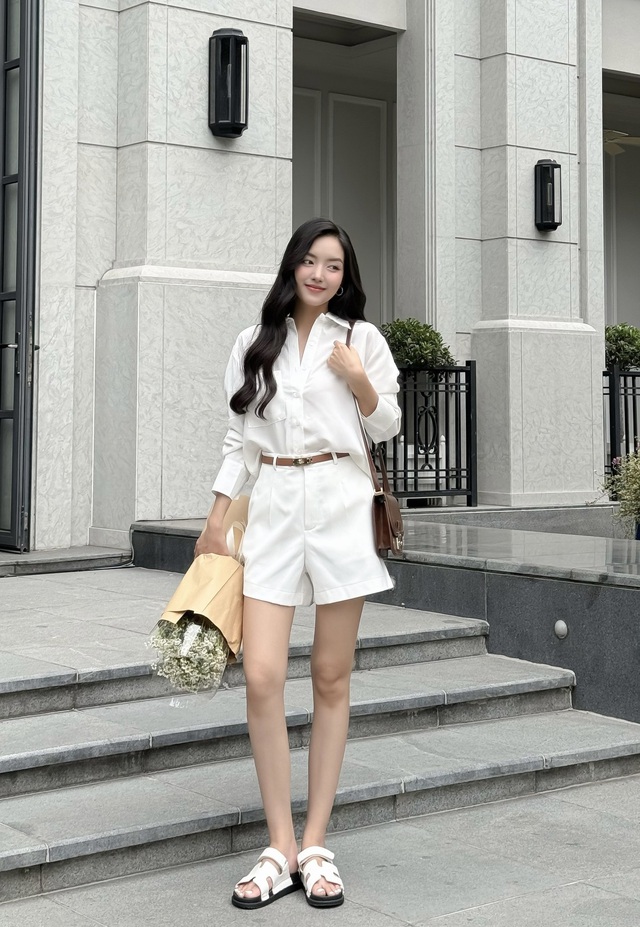 Cách diện quần shorts thanh lịch mà không xuề xòa- Ảnh 7. Cách diện quần shorts thanh lịch mà không xuề xòa- Ảnh 7.