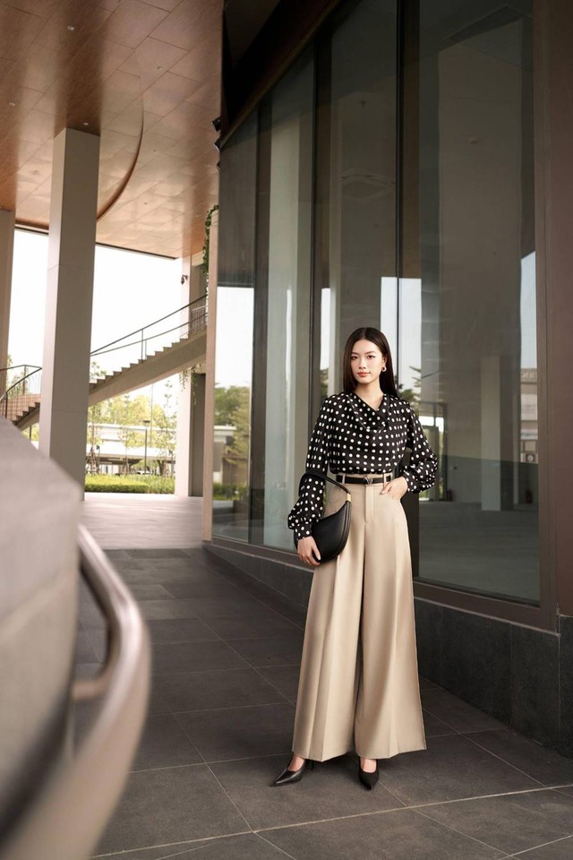 Áo sơ mi và những biến tấu nâng tầm phong cách- Ảnh 7.