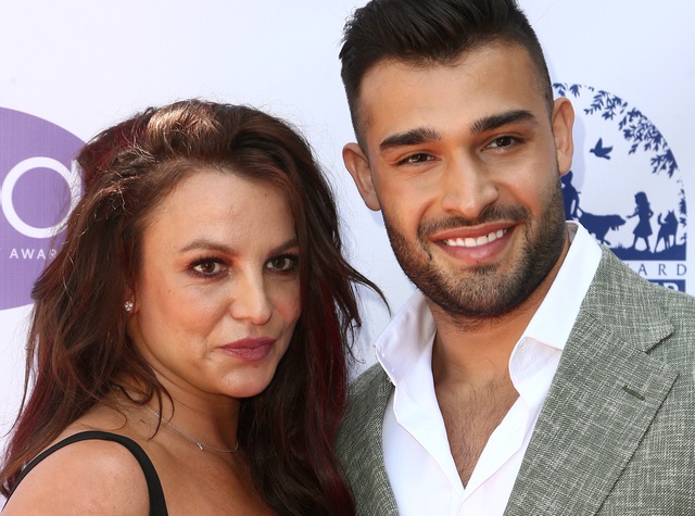 Britney Spears tuyên bố 'sốc' về cuộc hôn nhân với chồng cũ kém 13 tuổi - Ảnh 1.