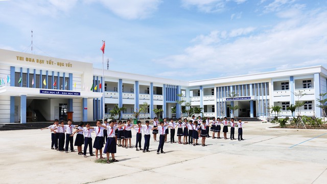 BHXH Kh&aacute;nh H&ograve;a đặt mục ti&ecirc;u 100% HSSV tham gia BHYT - Ảnh 2.