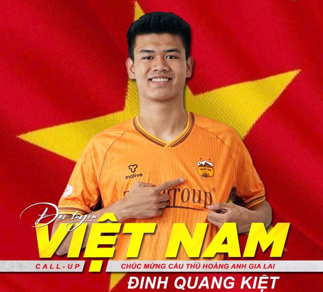 Cầu thủ cao nhất lịch sử s&aacute;ng cửa đ&aacute; ch&iacute;nh ở U.23 Việt Nam - Ảnh 1.